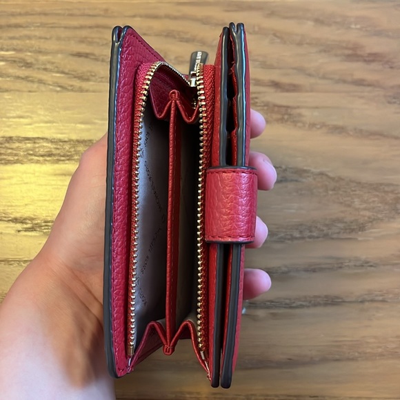 Michael Kors Leather Wallet - Red - Picture 4 of 5
